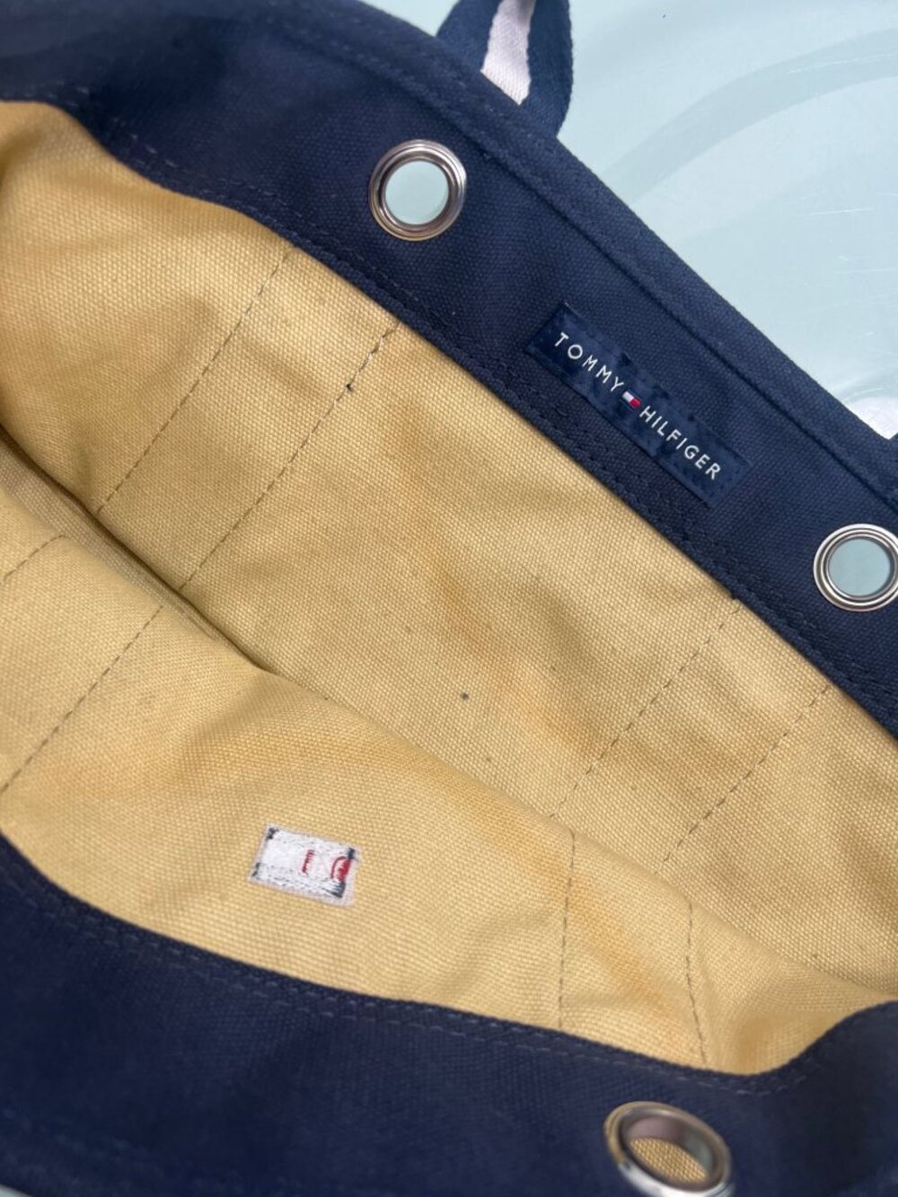 Tommy Hilfiger Canvas Hand Bag Purse Y2K Beige New NWT - Picture 3 of 6